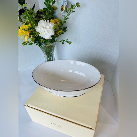 LENOX Fine Bone China Oval “Westerly” Platinum Vegetable Bowl - Picture 7 of 16